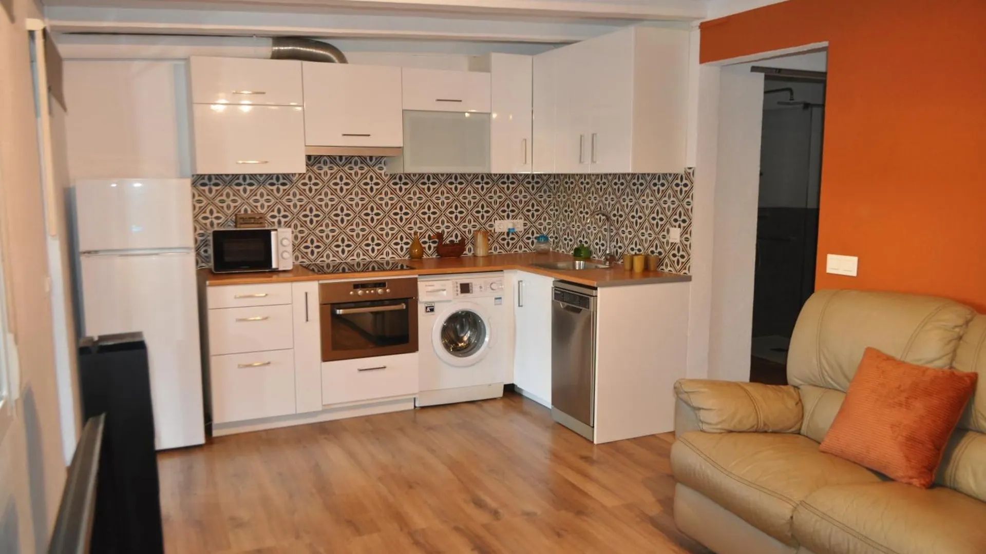 Апартаменты Near Beach Сант-Педро-Пескадор